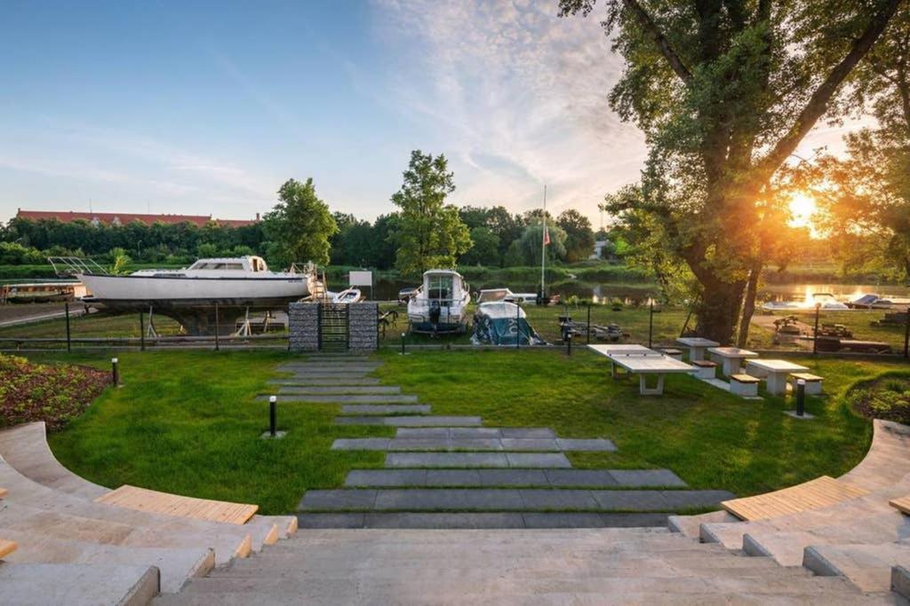 Marina Apartament Wrocław Eksteriør bilde